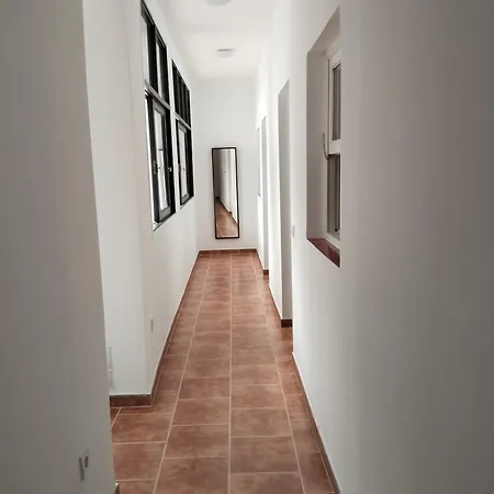 아파트 Aeropuerto Tenerife Norte *