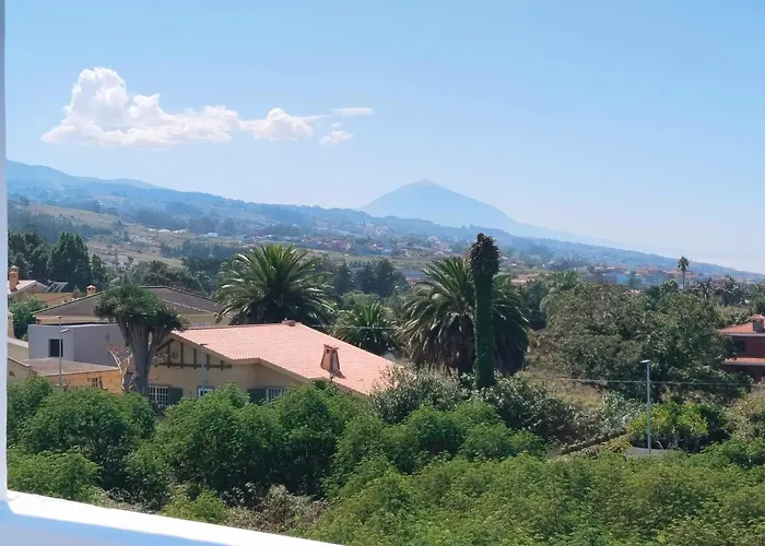 Aeropuerto Tenerife Norte *